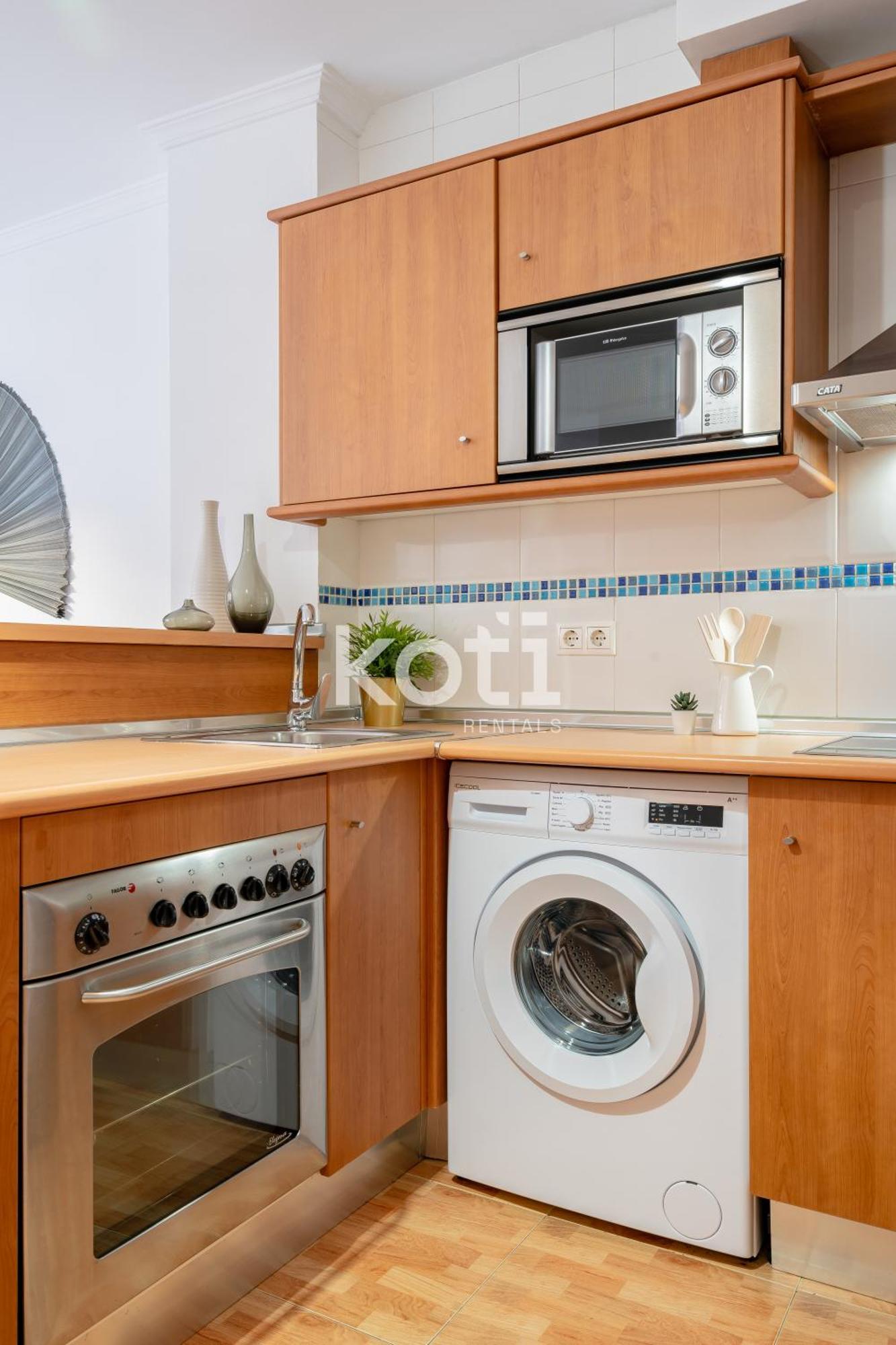 Koti Rentals - Sandy Beach Apartment Fuengirola Kültér fotó